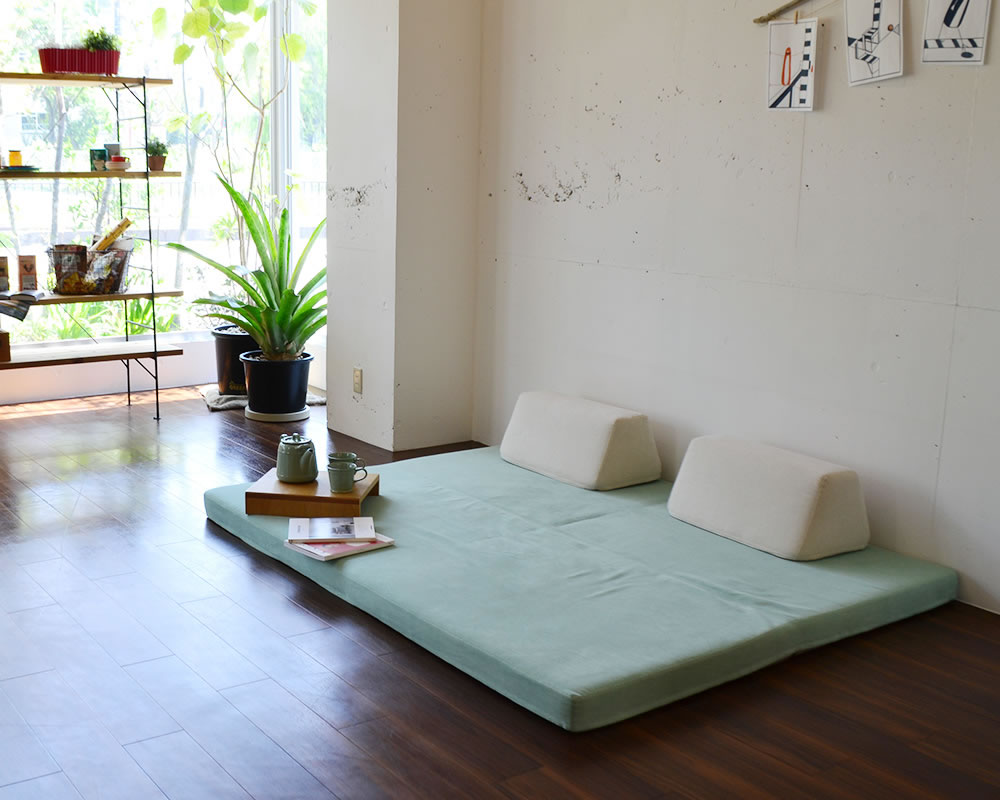 HAREM ミィローサイドテーブル ウォールナット HAREM ミィローサイド