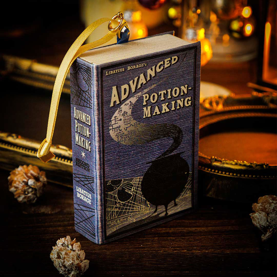 ハリー・ポッター 魔法薬学教科書 オーナメント | ハリー・ポッター