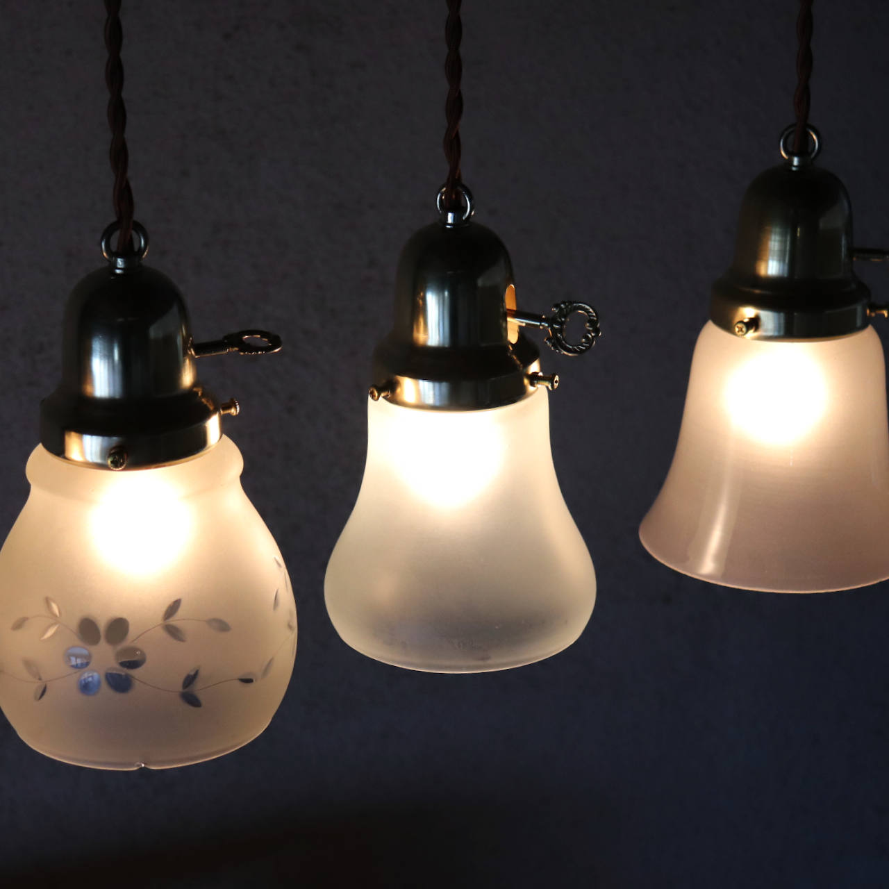 USAヴィンテージフロストガラスシェードペンダントライト吊下照明A