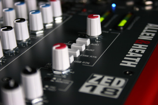 ZED-18 - ALLEN & HEATH - ヒビノインターサウンド株式会社
