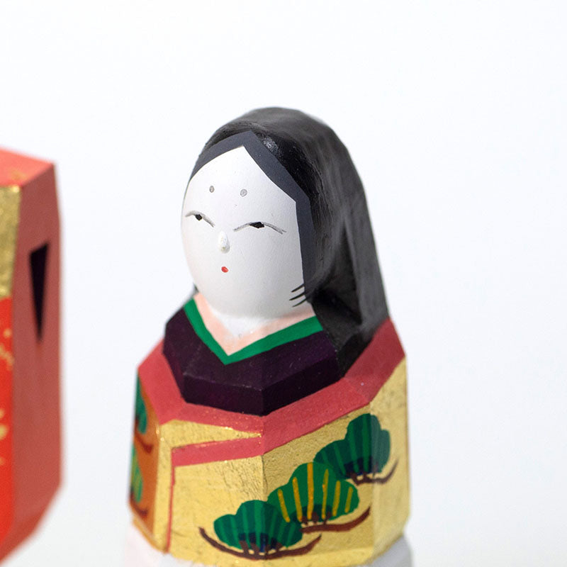立雛（4号） 神泉作 – 奈良一刀彫 誠美堂