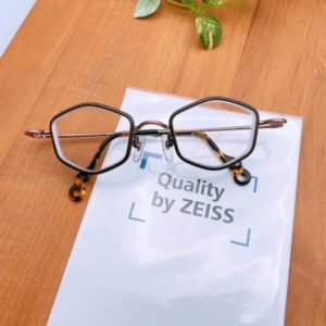 カール・ツァイスのメガネレンズの取り扱いを開始！！｜ブログ｜メガネ