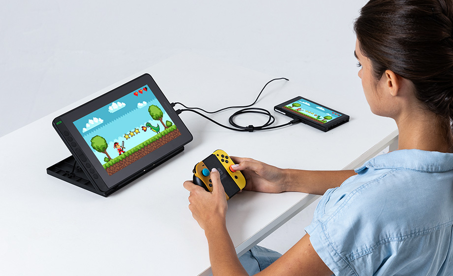 Huion Kamvas 12 Slim & Compact Pen Display