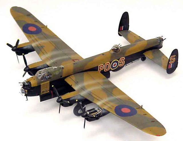 Avro Lancaster by Mark Mallinson (Tamiya 1/48)