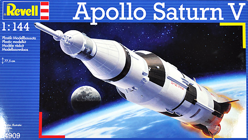 スペースシップ アポロ サターン V ロケット Revell (レベル)