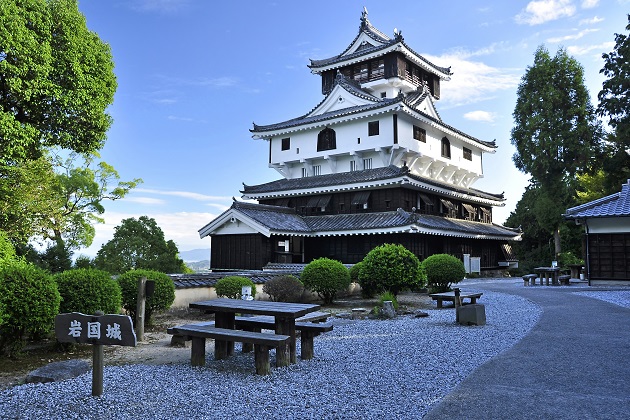 岩国城 – Chugoku Region Tourism Guide | 中国地方観光情報サイト