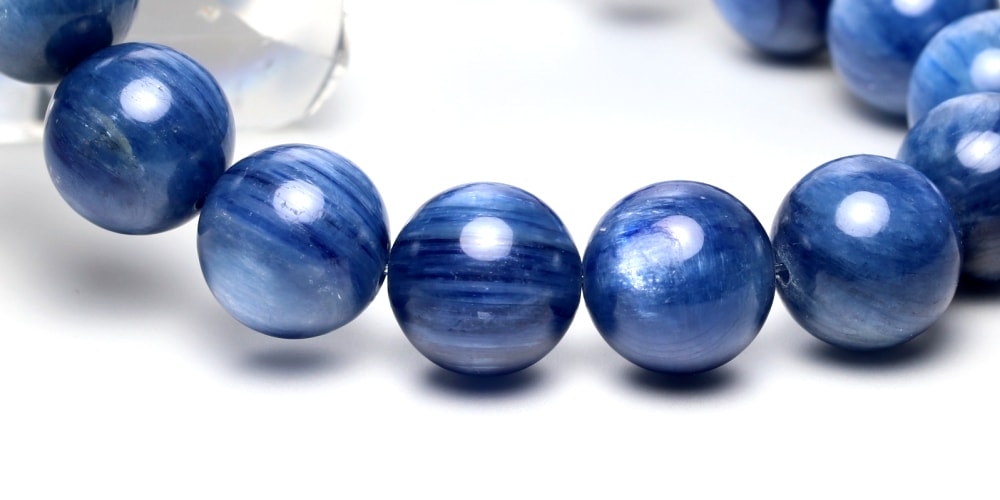 高品質++]ブラジル産カイヤナイトブレスレット（約13mm玉） - 埼玉県