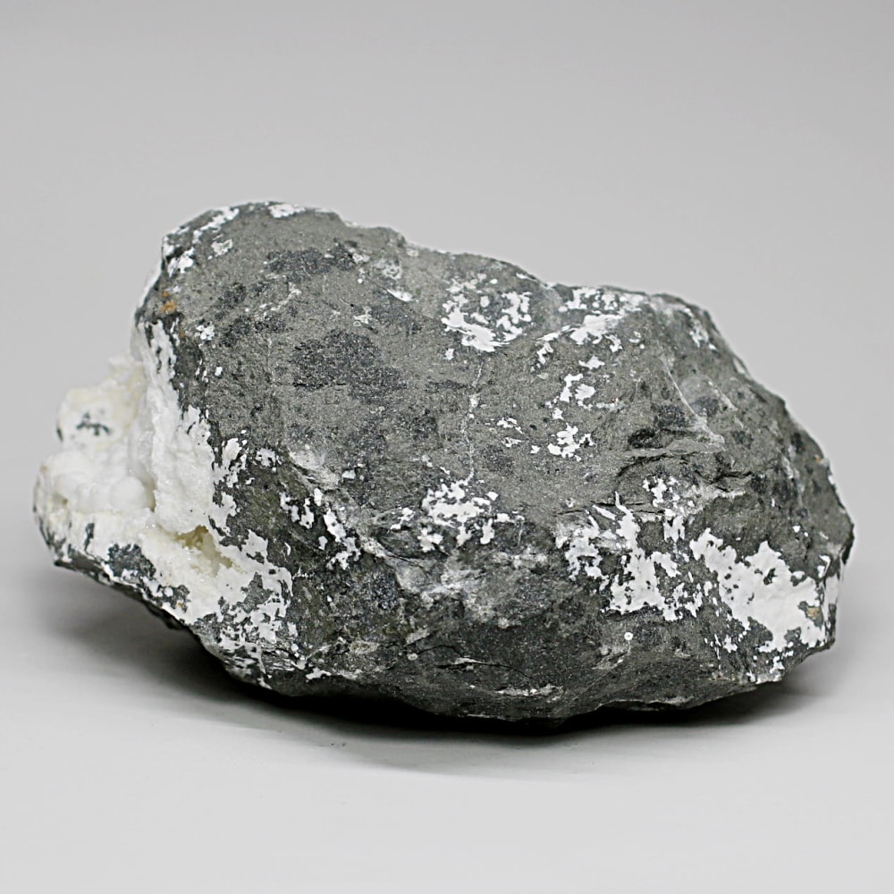 高品質]インド産オケナイト原石/ジオードタイプ（オーケン石） - 埼玉