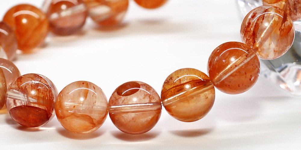 ライモナイトインクォーツブレスレット（約11mm玉・オレンジレッド