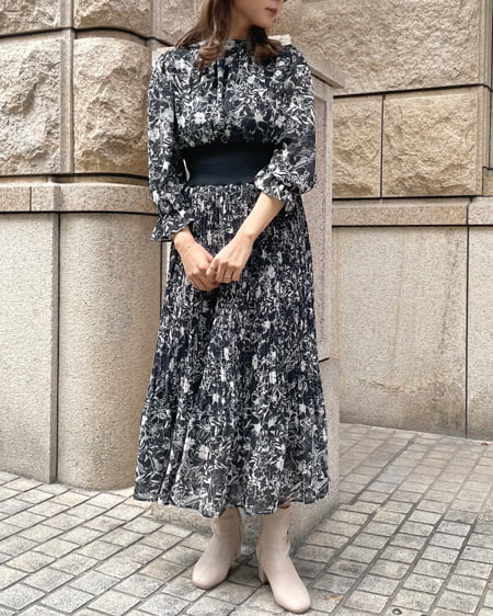 ウエストリブ花柄ワンピース｜allamanda(アラマンダ) 公式通販｜INGNI