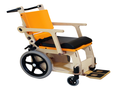 MR対応木製車いすKH1 - コニカミノルタジャパン株式会社