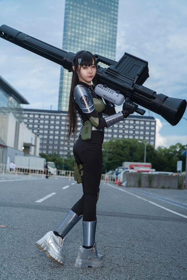 コスプレ】「怪獣8号」亜白ミナに『ブルアカ』トキ実寸大「アビ