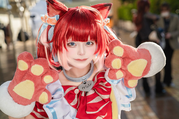 コスプレ】赤身かるびの自由奔放なポーズと明るい笑顔に100点満点！美