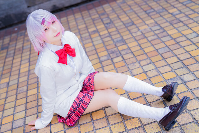 コスプレ】「にじさんじ」椎名唯華、お化けポージングがめっちゃ