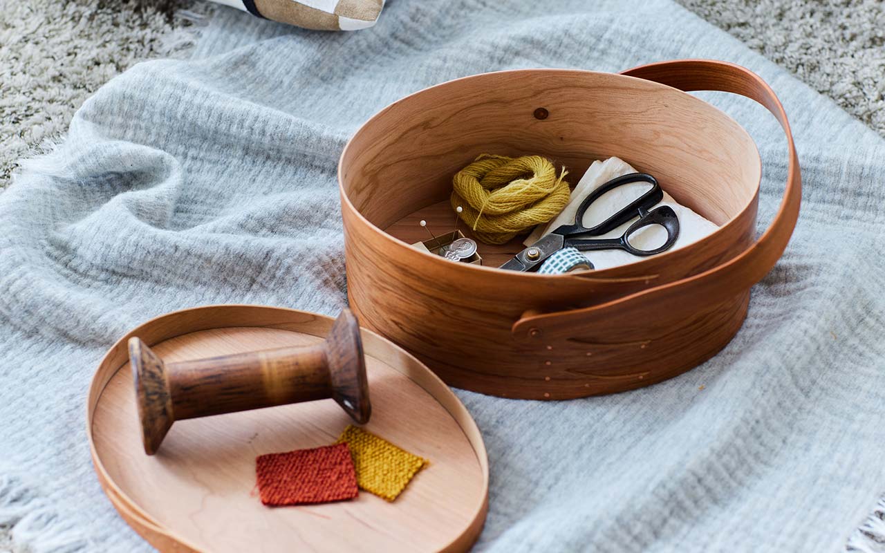 SHAKER スウィングハンドル ボックス L｜バスケット・収納｜IDEE SHOP