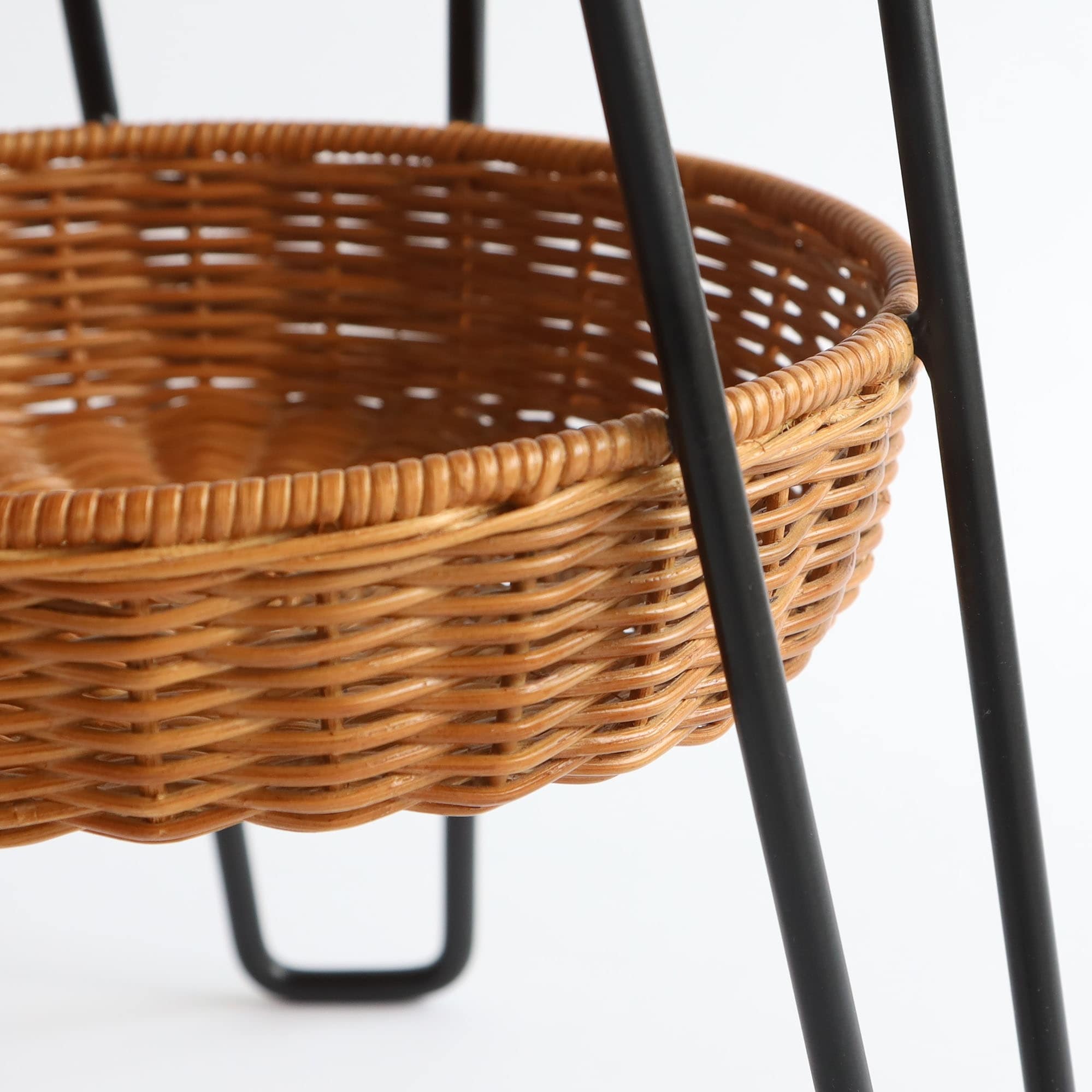 WALLABY SIDE TABLE Black｜サイドテーブル｜IDEE SHOP Online