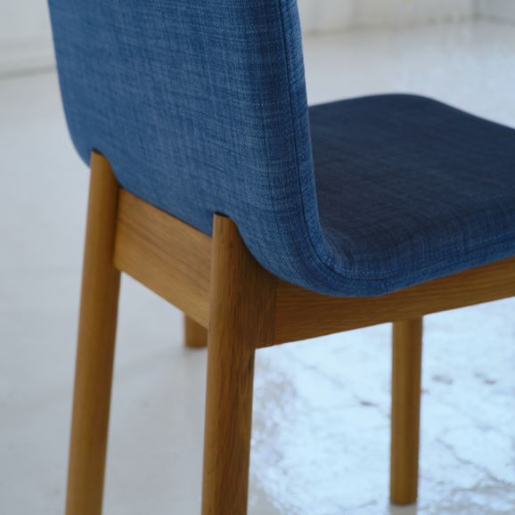 STILT CHAIR Blue｜リビング・ダイニングチェア｜IDEE SHOP Online