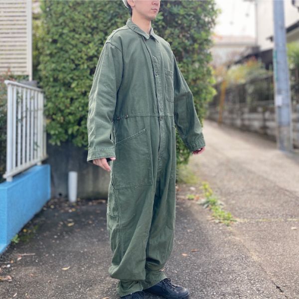 美品 アメリカ軍 空軍 エアフォース つなぎ ミリタリーツナギ 訳あり