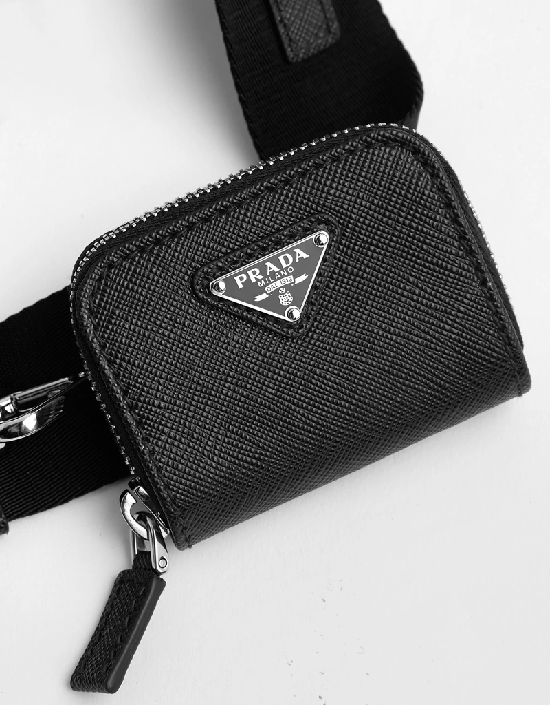 Prada メンズ サフィアーノ カーフスキン レザー クロスボディバッグ