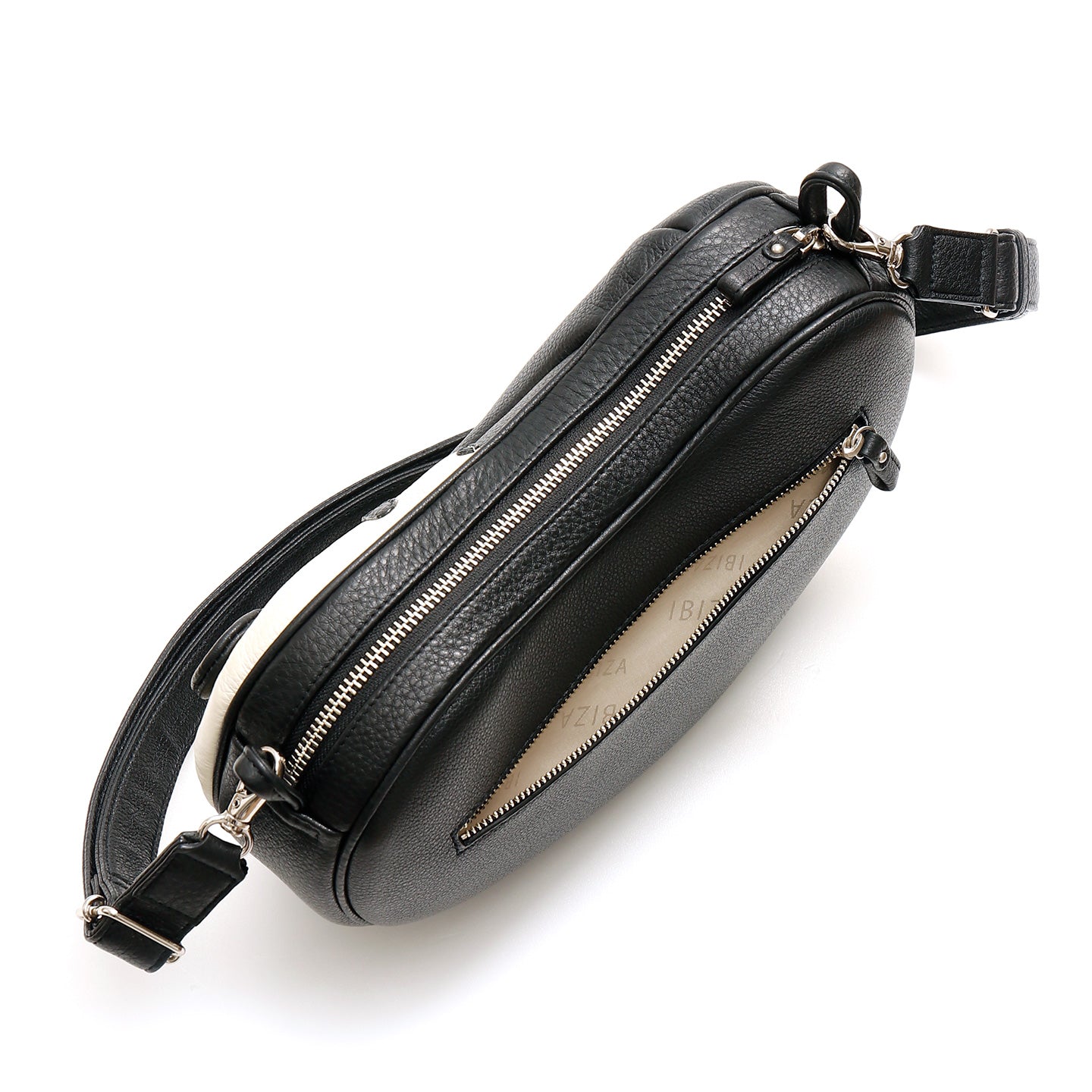 アニマーダ 牛革 ショルダーバッグ(パンダ) – イビサ オンラインショップ