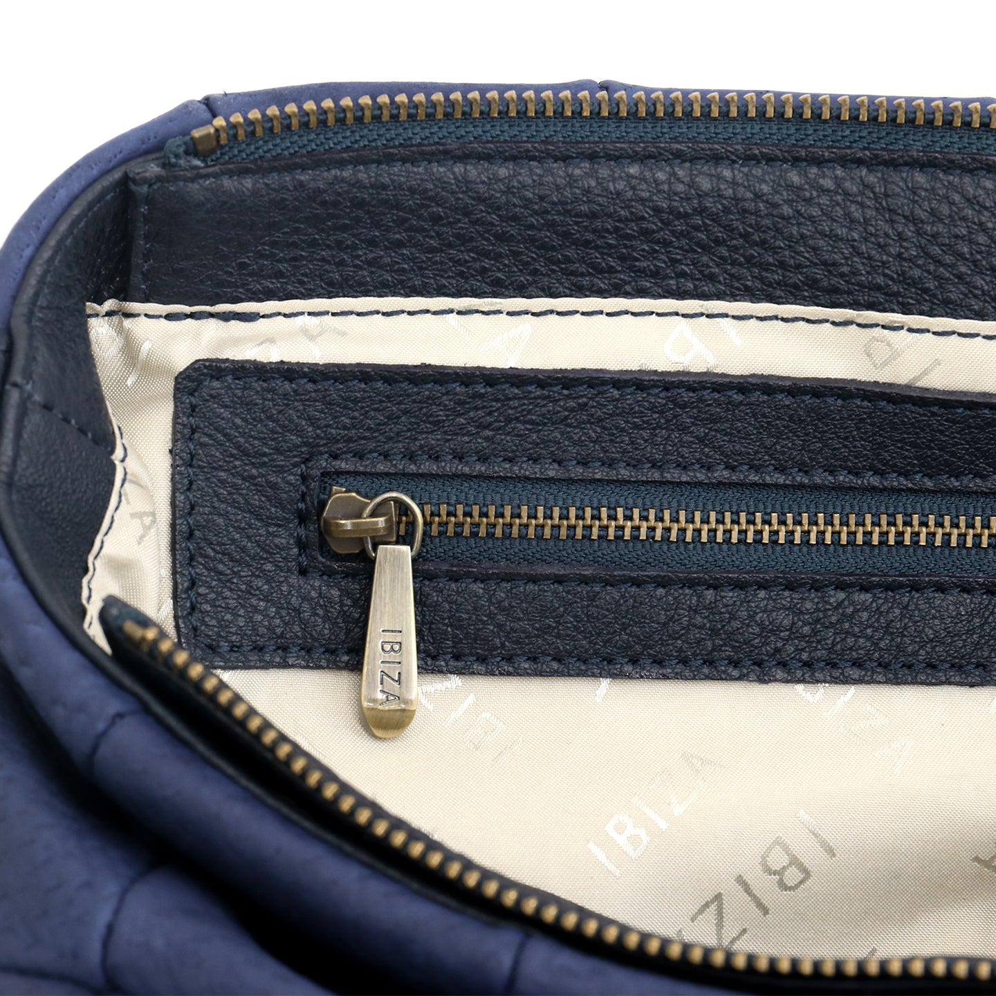 ペッカリー ショルダーバッグ – イビサ オンラインショップ