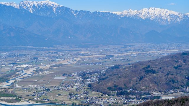 長野県】大人気の安曇野市へ移住！北アルプスの絶景と清らかな湧水は
