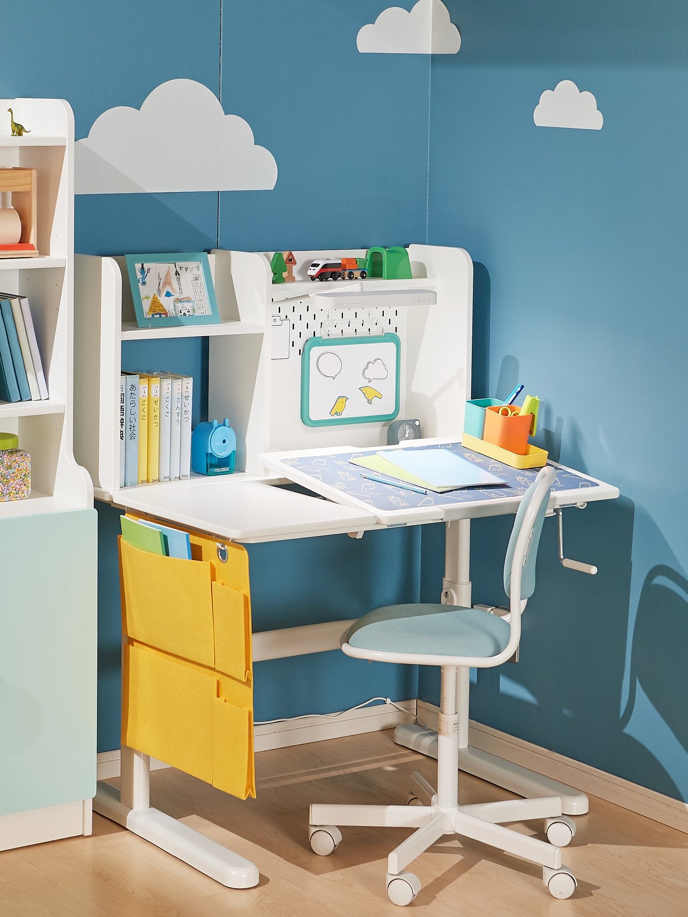 イケアのおすすめの学習机 - IKEA