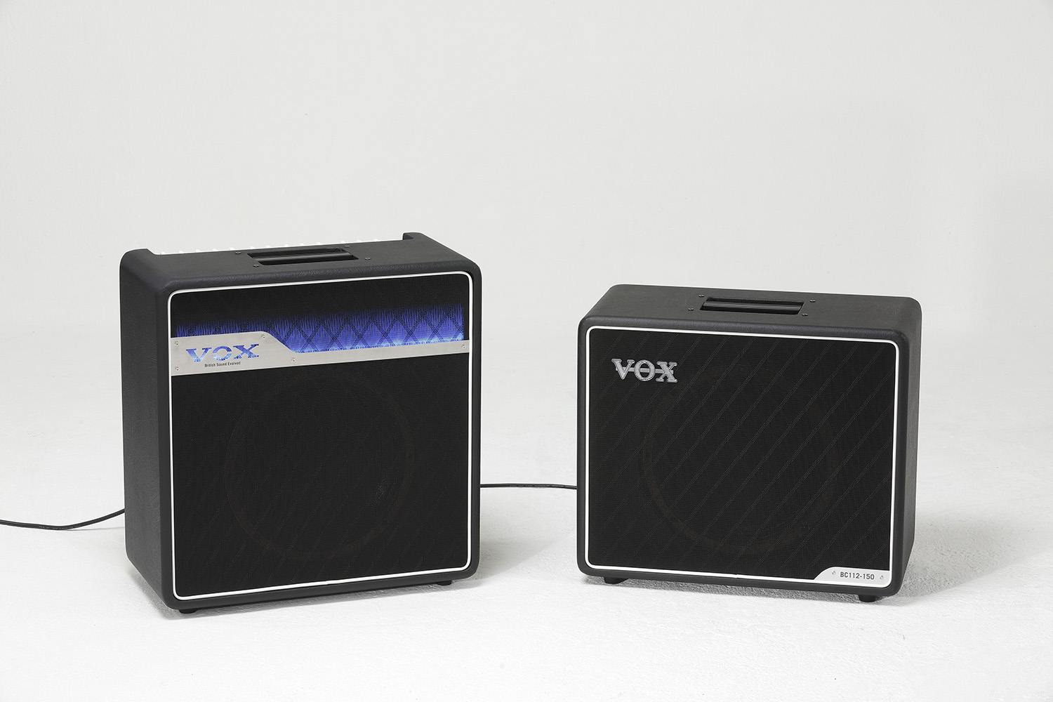 VOX】プリ／パワーともに次世代真空管「Nutube」を搭載した、150W出力