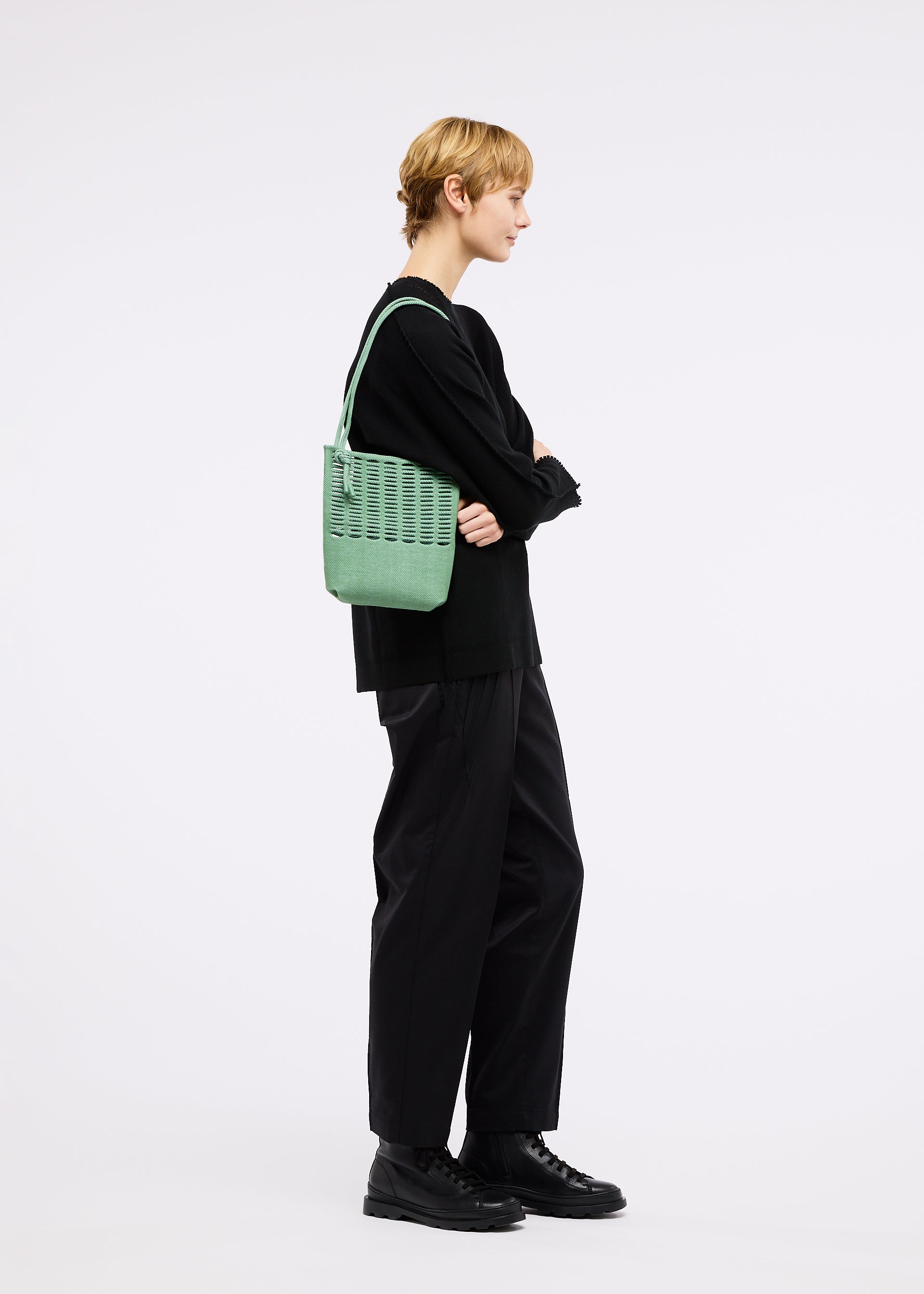 MOKKO TWILL – isseymiyake.com