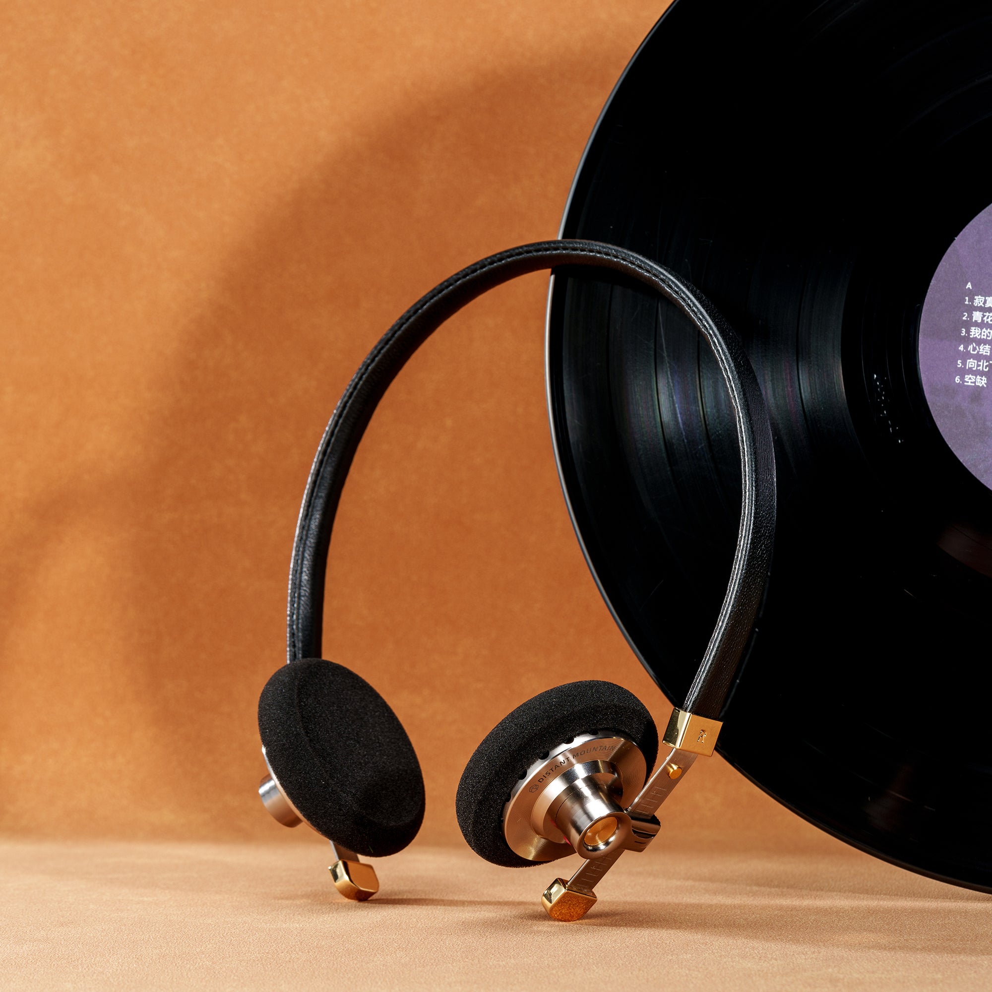 ROSE] DISTANT MOUNTAIN 有線ヘッドホン – 伊藤屋オンラインストア
