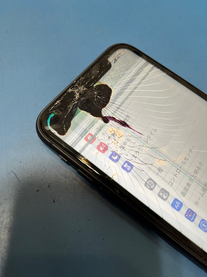 iPhone11フロントパネル交換のご案内！ | iPhone修理アイサポ 修理事例