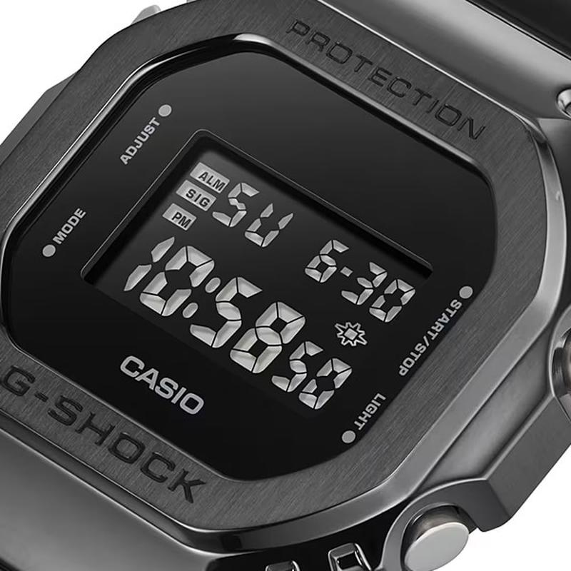 Casio Men's G-SHOCK Metal Bezel GM-5600 Model GM-5600UB-1JF – IPPO