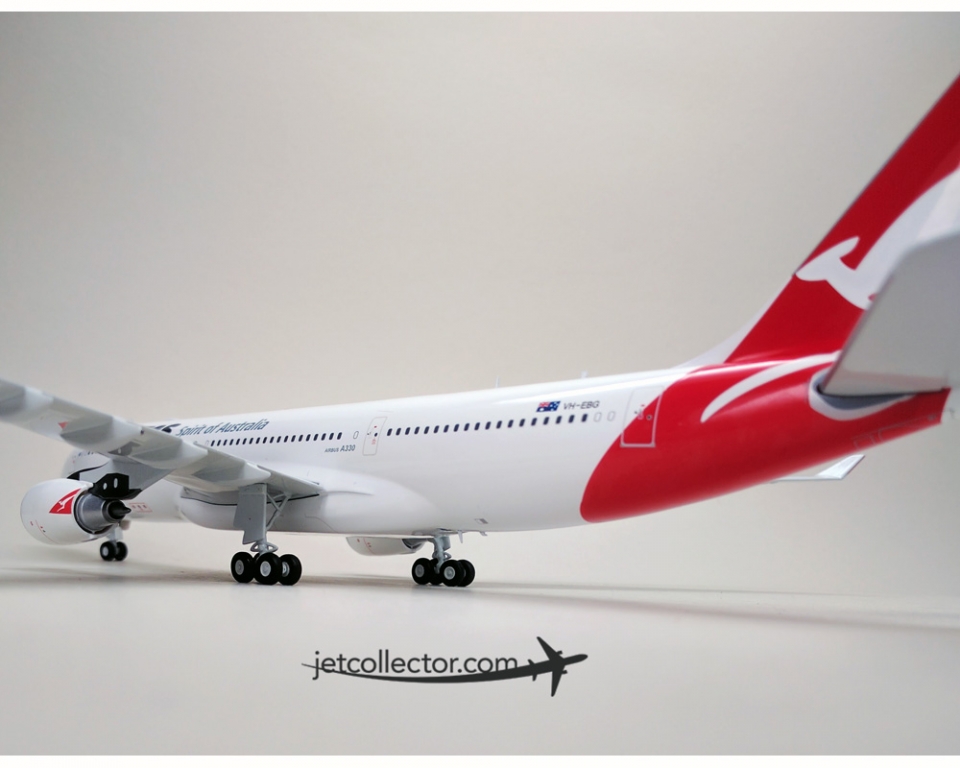 www.JetCollector.com: QANTAS A330-200 VH-EBG 1:200 Scale