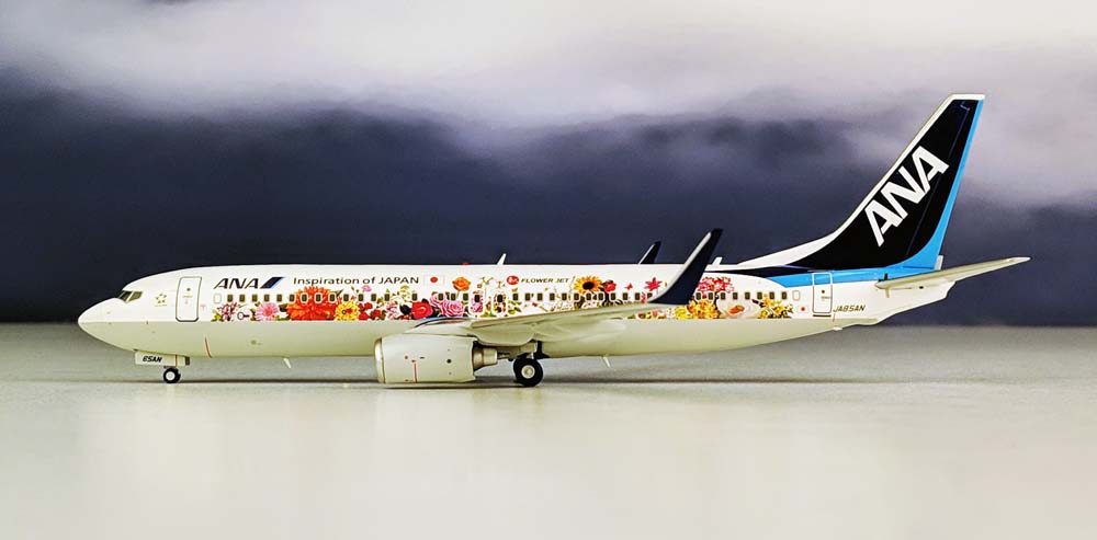 www.JetCollector.com: JC Wings ANA B737-800(W) TOHOKU FLOWER JET