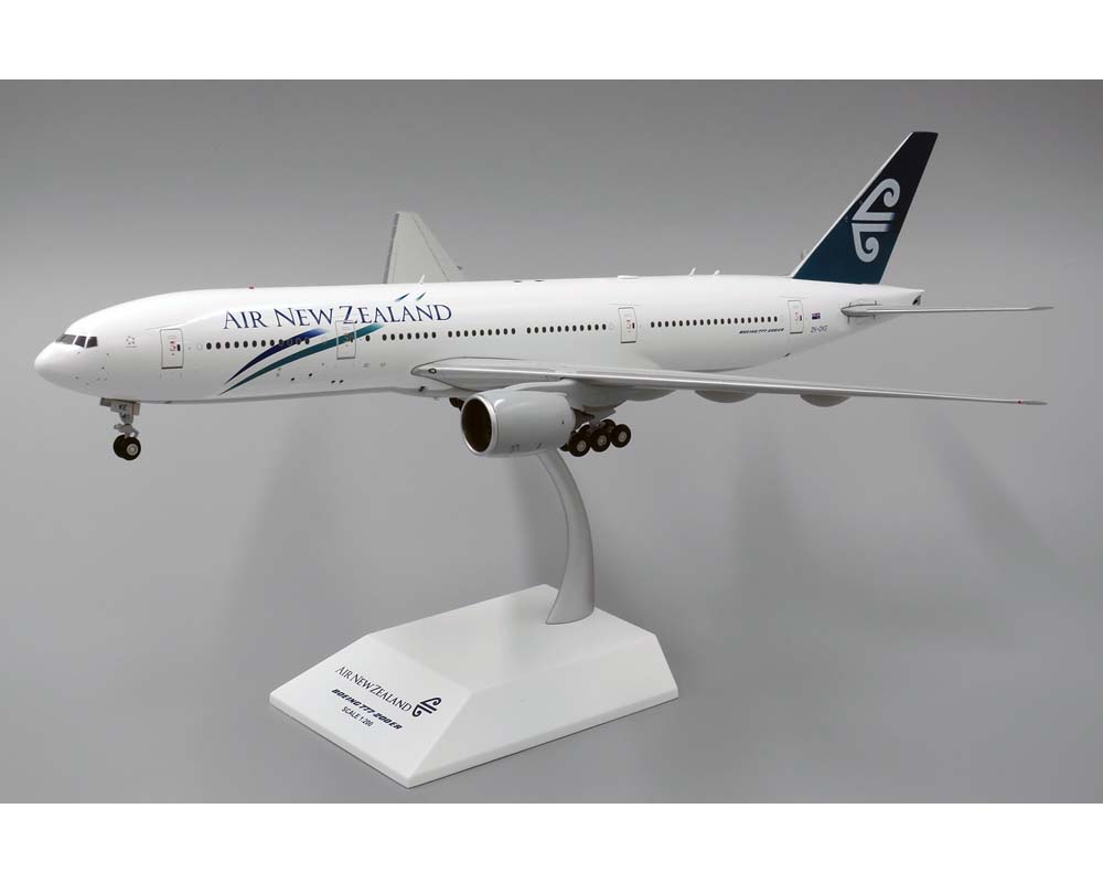 www.JetCollector.com: Air New Zealand B777-200ER w/stand ZK-OKE 1