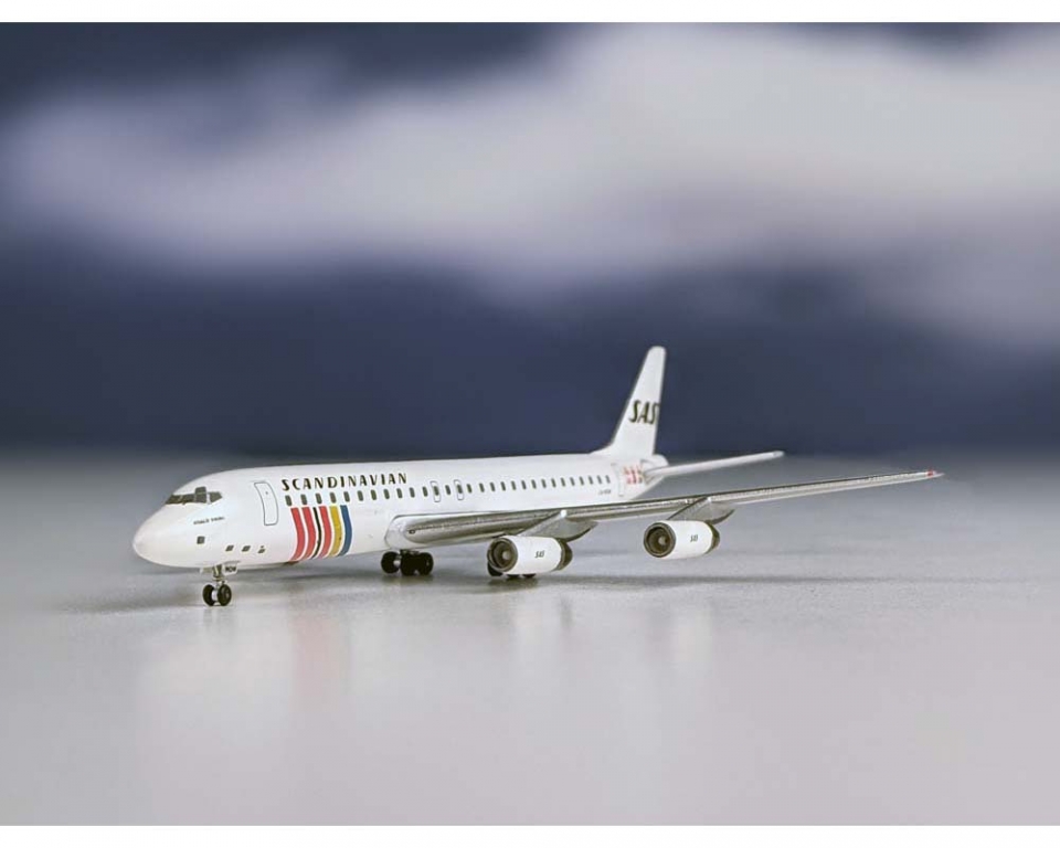 www.JetCollector.com: SAS Douglas DC-8 LN-MOW 1:400 Scale