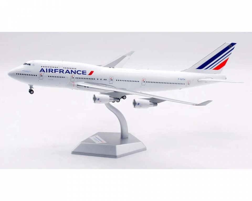 www.JetCollector.com: Air France B747-400 w/stand F-GITD 1:200