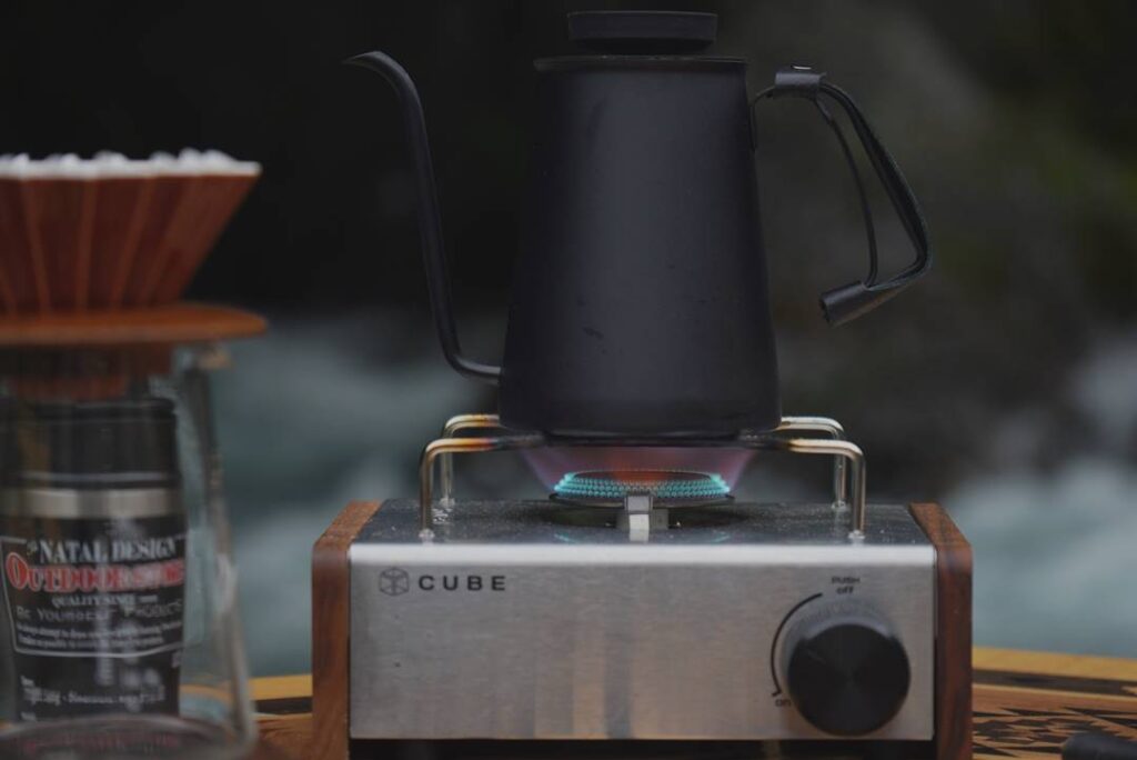 Beasty Coffee ケトル】 燕三条製で温度計付き、まさに理想のケトル by