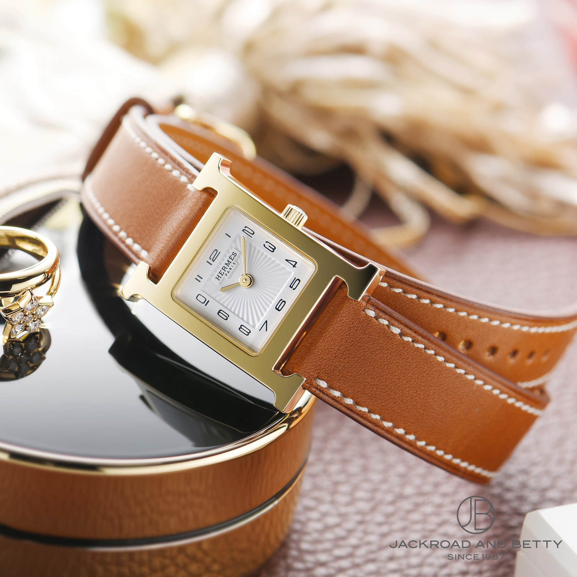 Hウォッチ PM 25mm ドゥブルトゥール[W036737WW00] H Watch Double