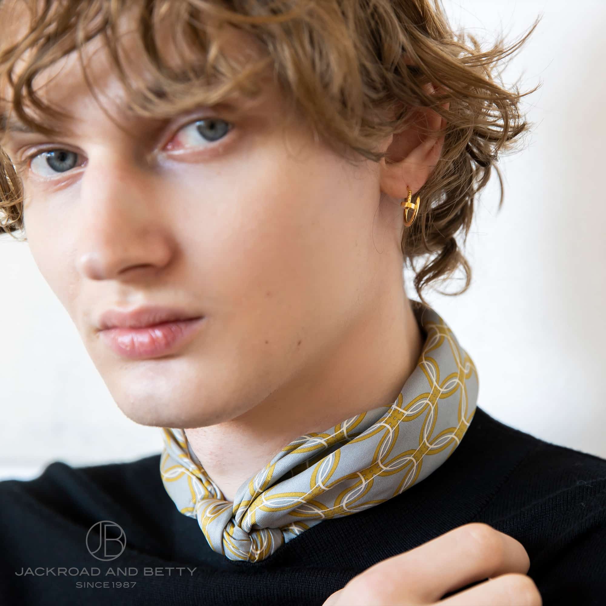 ジュスト アン クル ピアス YG[B8301235] Juste Un Clou Earrings