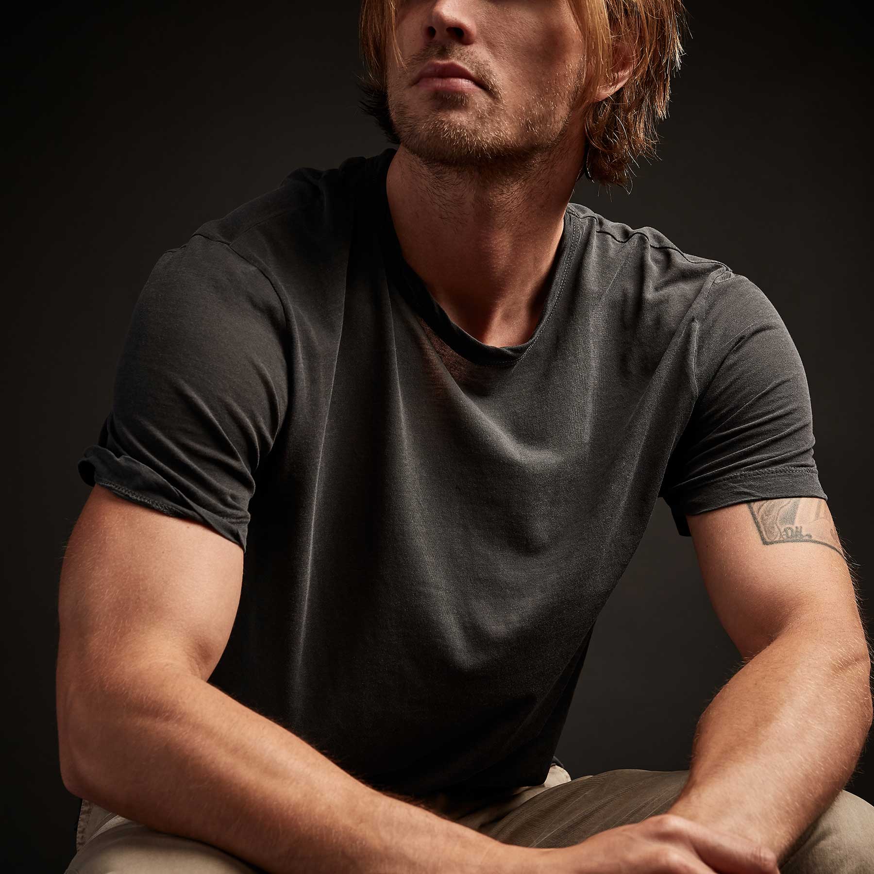 Clear Jersey Crew - Carbon Pigment | James Perse Los Angeles