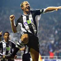 アラン・シアラー フィギュア 9番 シアラー 9 サッカー選手 フィギュア