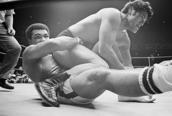 画像・写真：アントニオ猪木氏インタビュー(10/12)：時事ドットコム