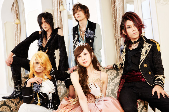 クロス・ヴェイン | プロフィール | ビクターエンタテインメント