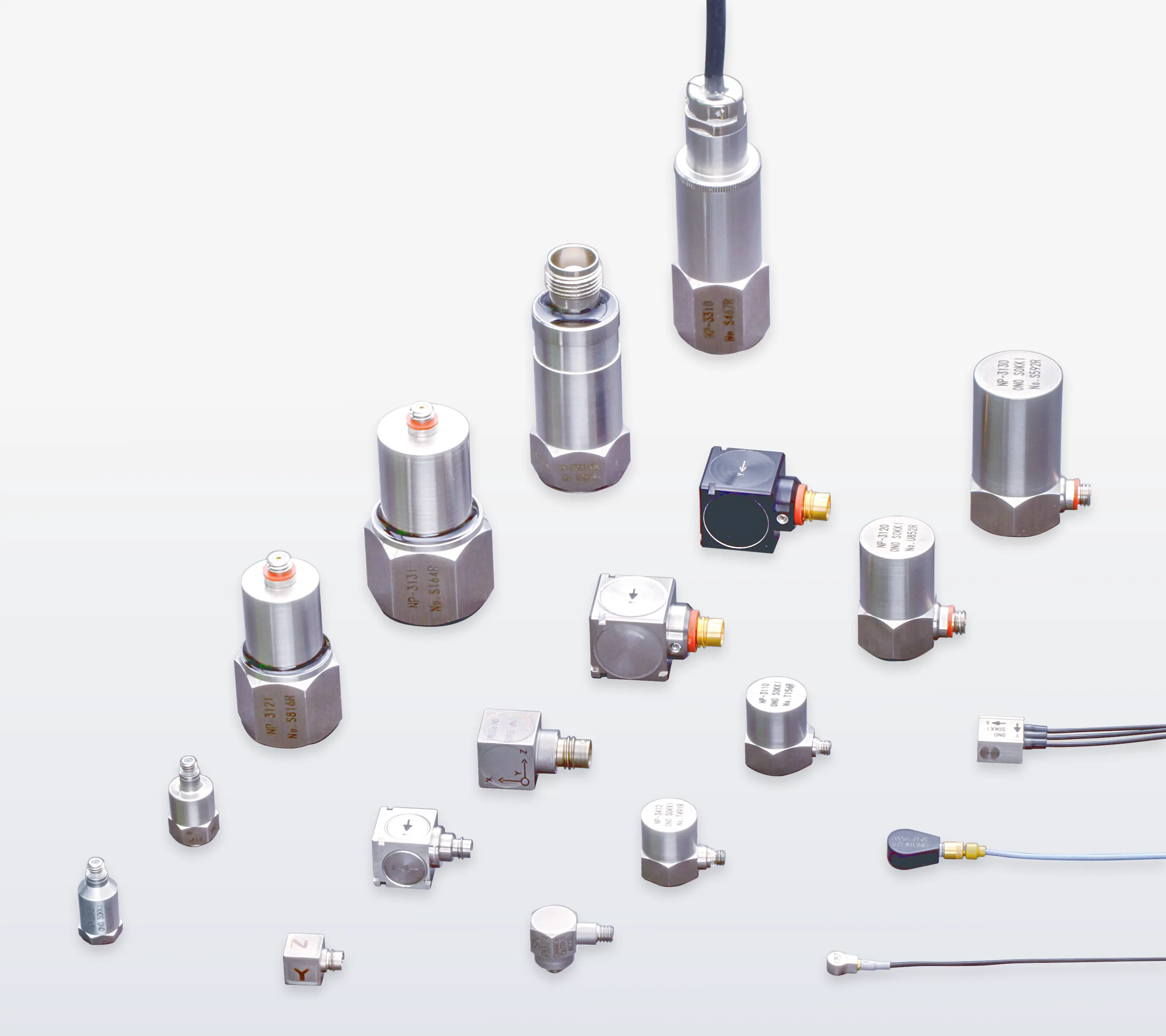 小野測器 - プリアンプ内蔵型 加速度検出器 NP-3000シリーズ