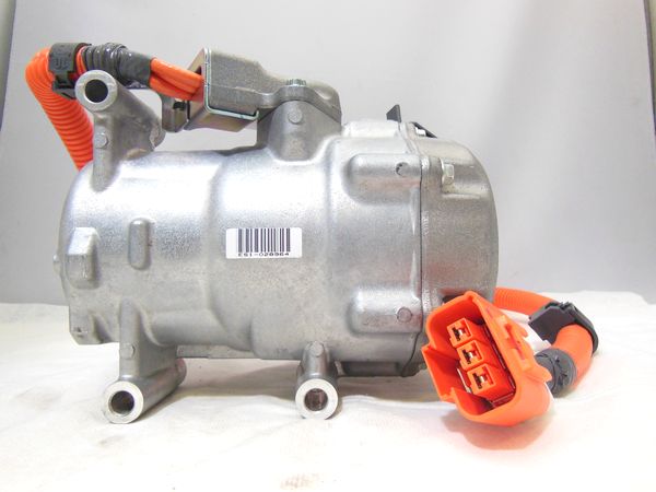 プリウスNHW20 電動エアコン コンプレッサー 88370-47010