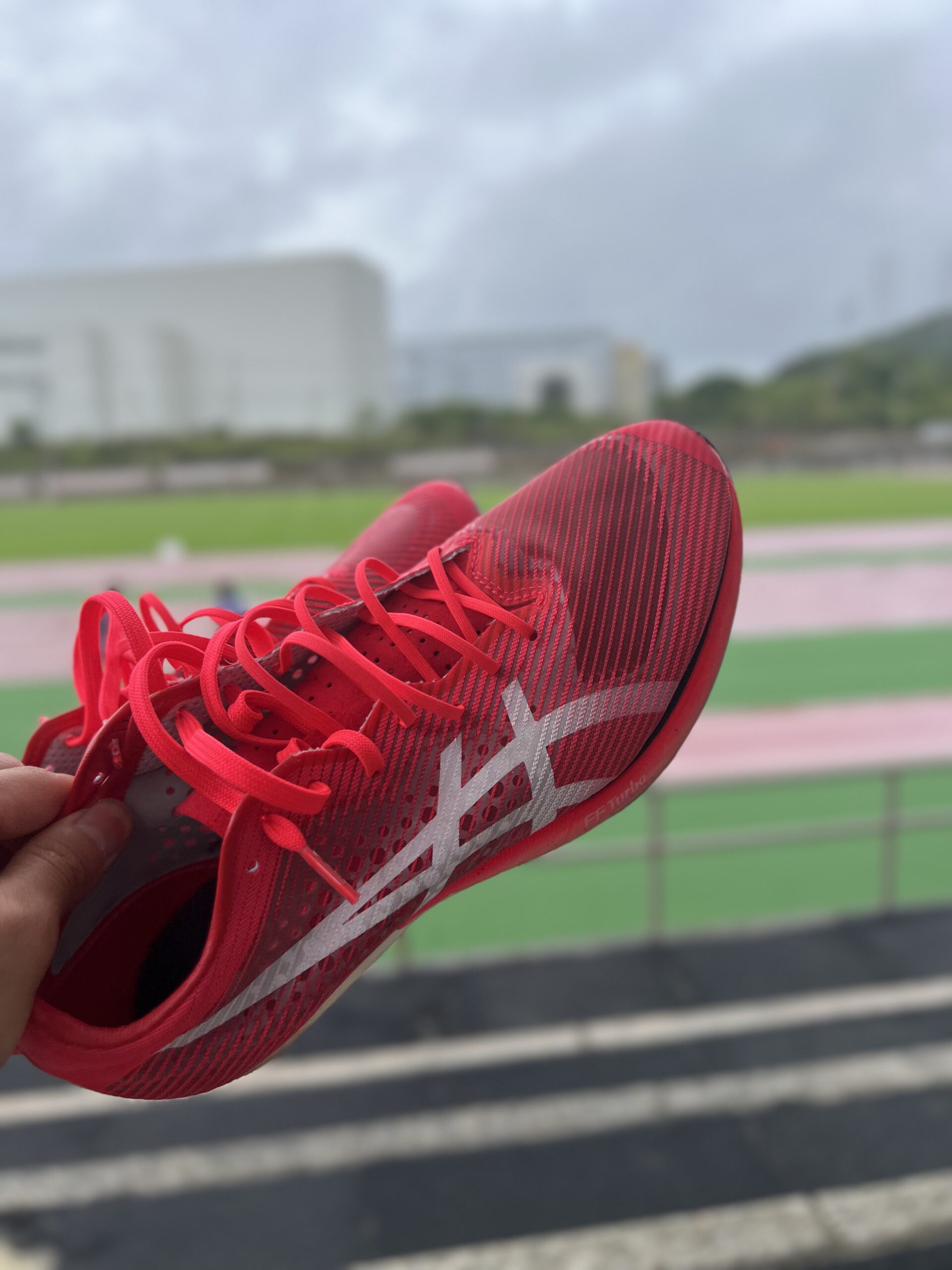 ASICS メタスピードエッジパリ 25.5cm