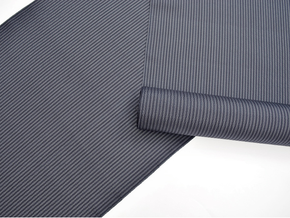 白鷹の手綾織着尺(白たか織/佐藤新一・高機草木紬) | 商品紹介 | 染と