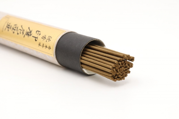 香木吟味 沈香 加里萬丹(カリマンタン)｜いつき