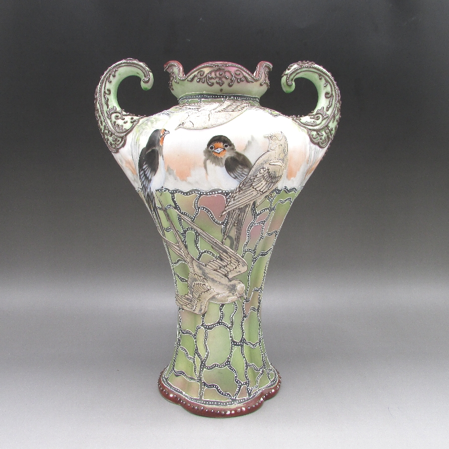 オールドノリタケ 盛上燕文筋肉人型花瓶 - 敬誠アート [ 公式 ]